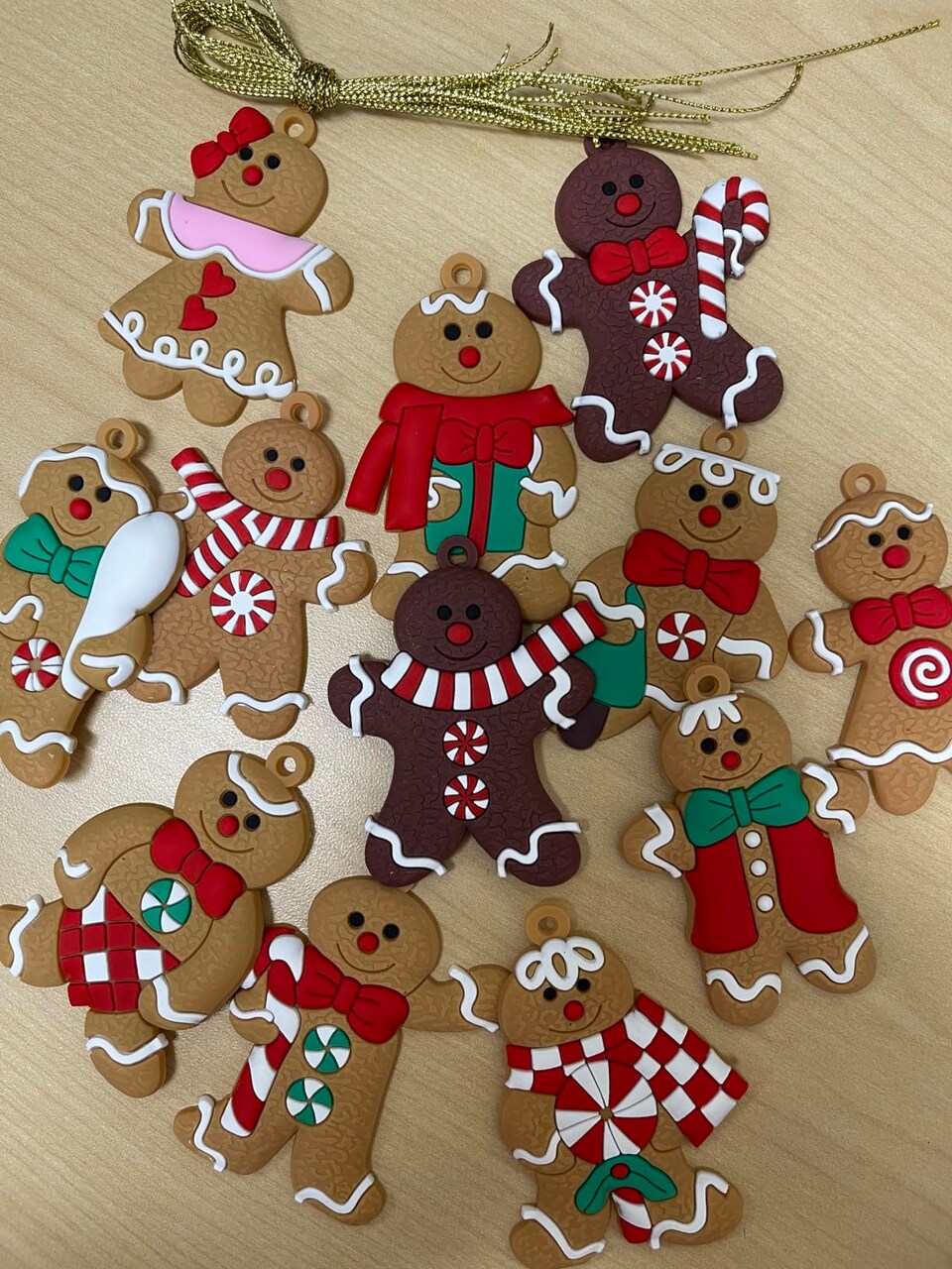 12pcs Christmas Tree Decorations Gingerbread Man Cute Hanging Ornaments Assorted Gingerbread Figurines Ornaments Christmas Decor Indoor